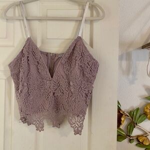 Cute Women's L purple lilac crop top